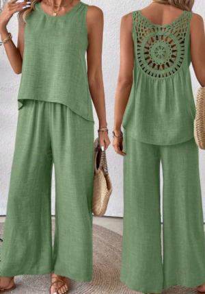 053ccb42-4f39-41d9-bb74-a52f460cdee1 Solid Tank Top & Wide Leg Pants For Summer Vacation