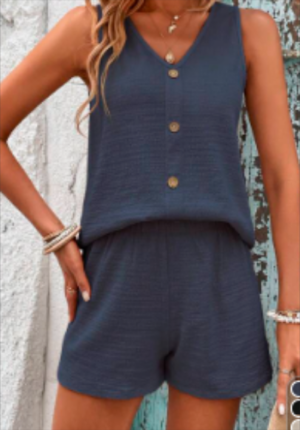 7cd6792a-2ee2-407d-8c8a-53f24787b7f4 Women's Solid Color V-Neck Sleeveless Top And Shorts Set