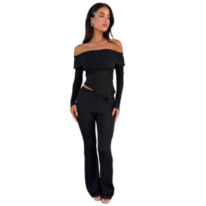 c7b506e4-2e1f-4a9f-aebd-4e7b4edcfc99 Women's Suit