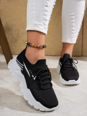c9bd5971-33be-4625-b665-a65743579ac0 Women's Casual Stylish And Lightweight Soft Bottom Sports Shoes